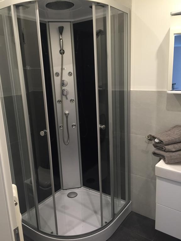 Charmantes City-Apartment In Der Altstadt Бремен Екстериор снимка
